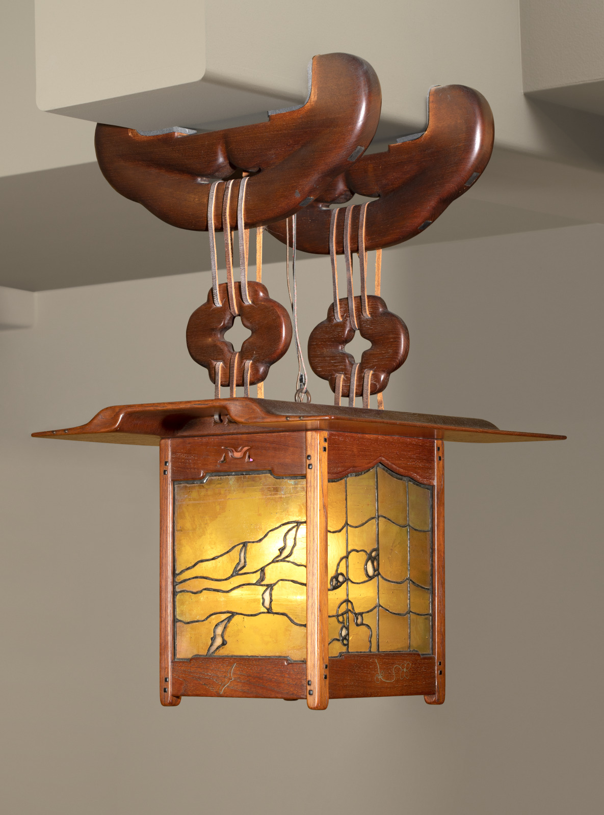 Hanging Lantern, from the Hallway of the Robert R. Blacker House, Pasadena,  California - Saint Louis Art Museum, image size:1185x1600