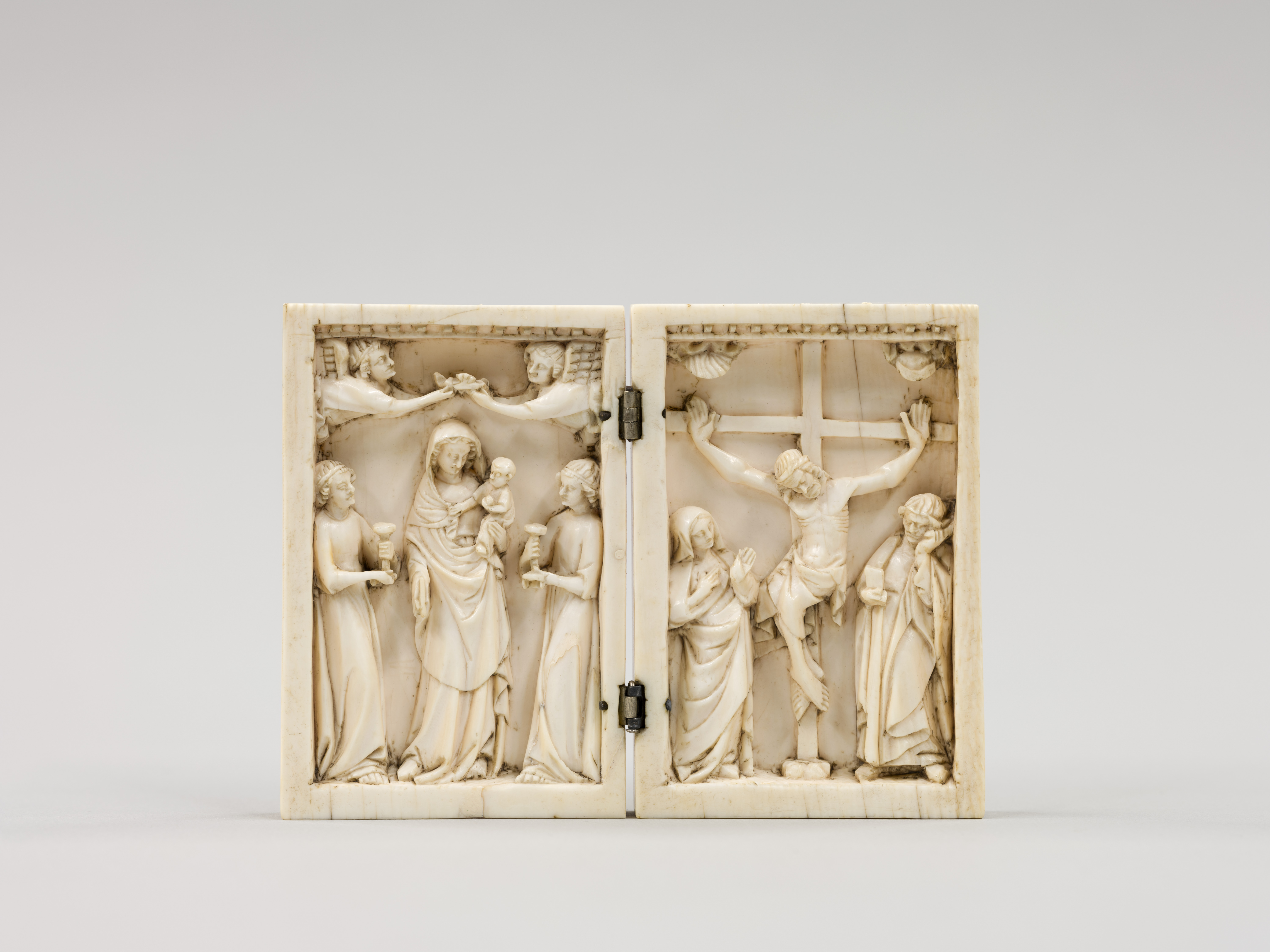 Diptych With Virgin and Angels and the Crucifixion - Saint Louis